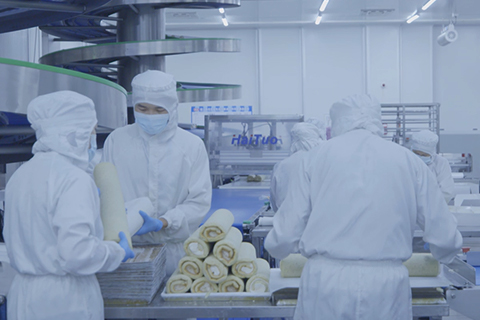 Swiss roll production line